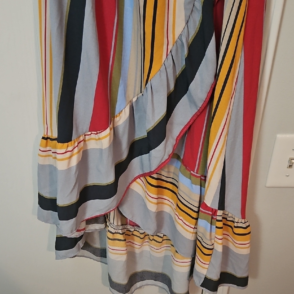 Entro Red and Blue Asymmetrical Ruffled Sundress - Picture 4 of 4